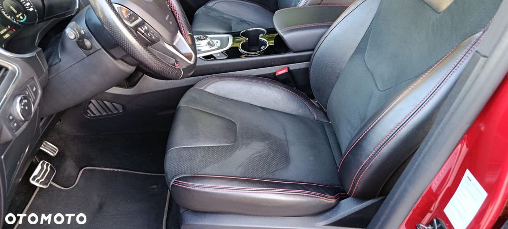 Ford S-Max - 6
