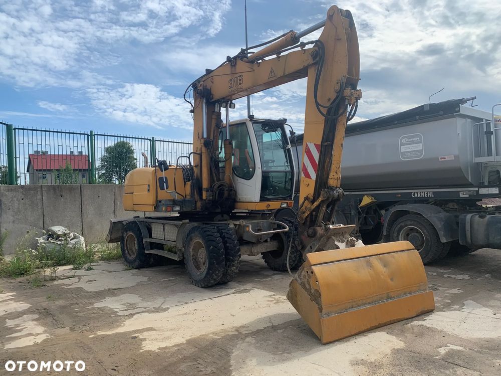 Liebherr - 2