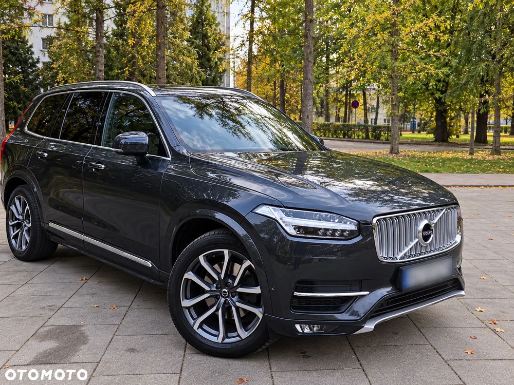 Volvo XC 90 - 1