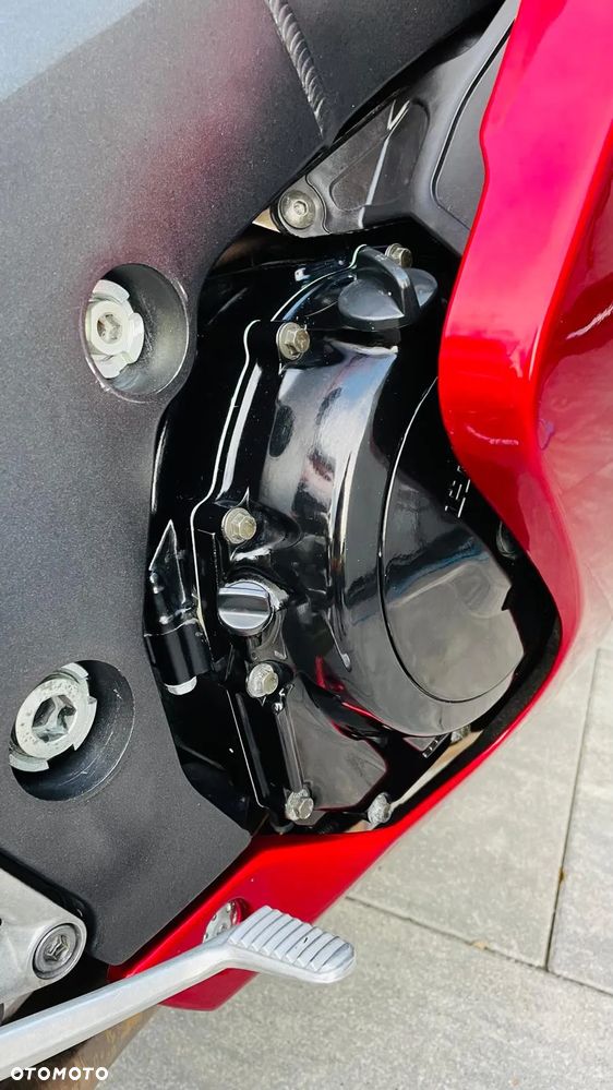 Honda CBR - 9