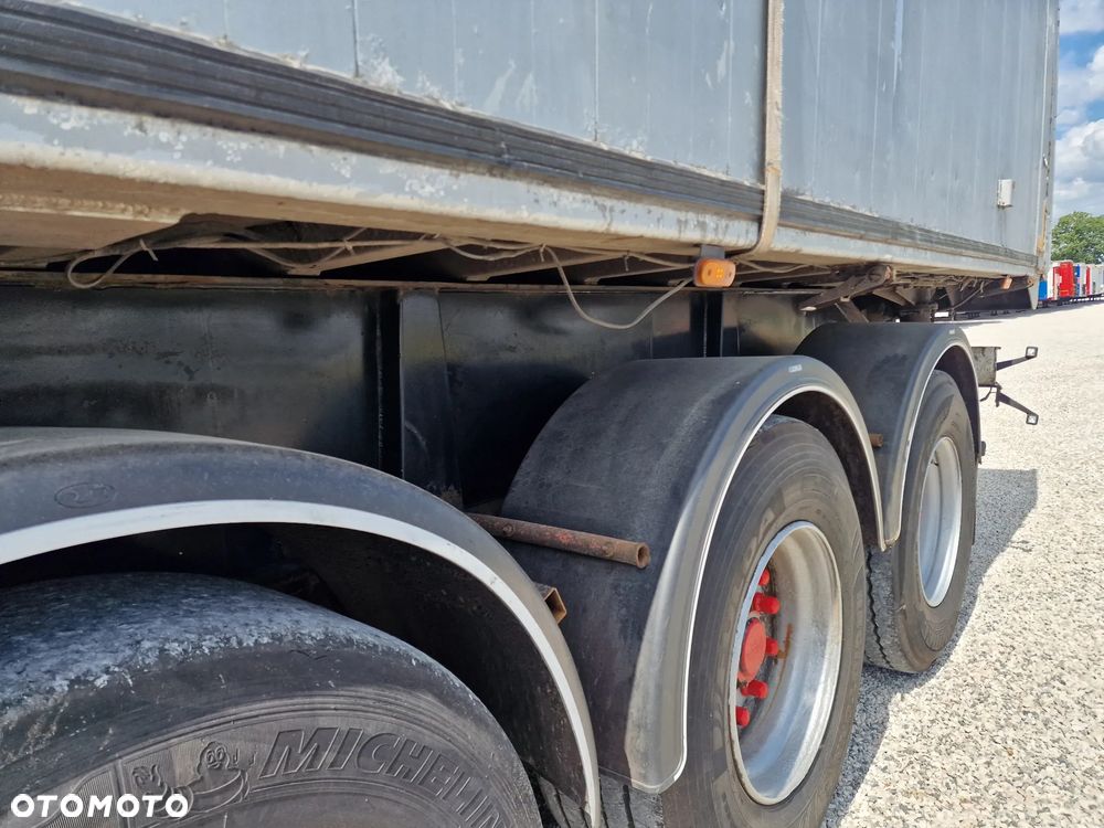 Wielton WYWROTKA ALUMINIOWA 39m3 / KLAPO-DRZWI / DŁUGOŚĆ 10.10m! - 9