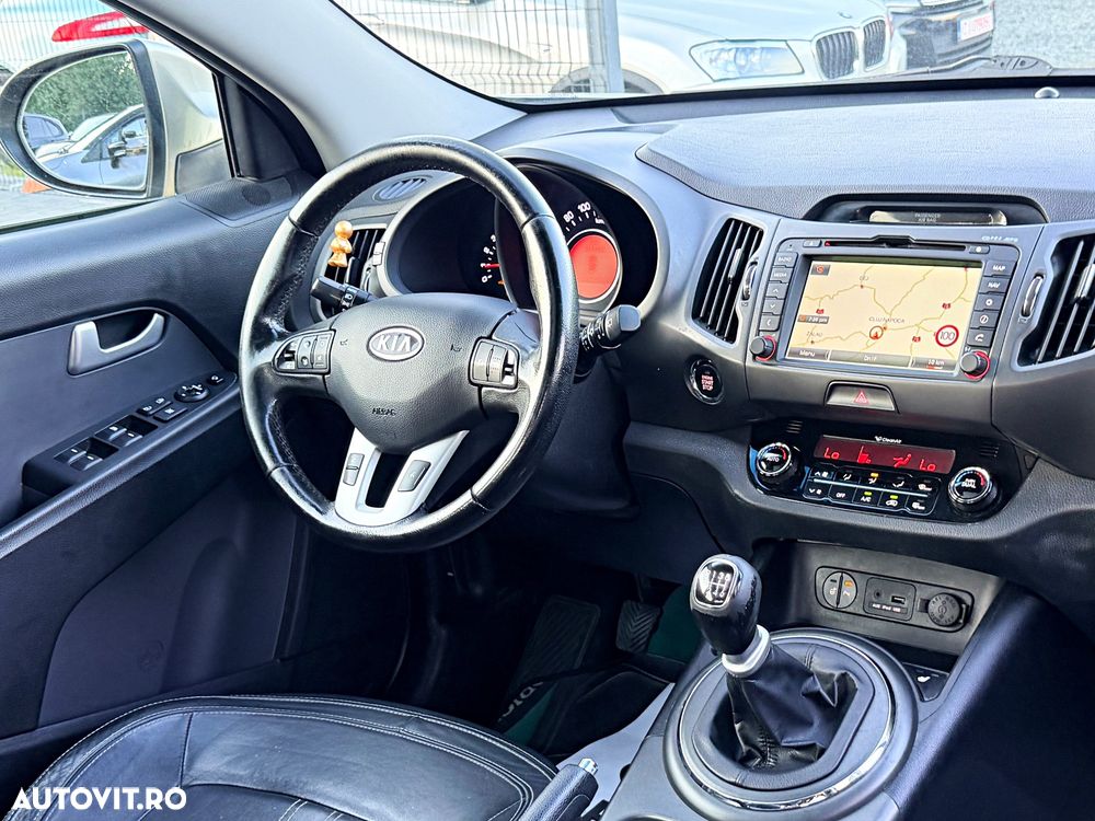Kia Sportage 1.7 CRDI 2WD ISG Attract - 6