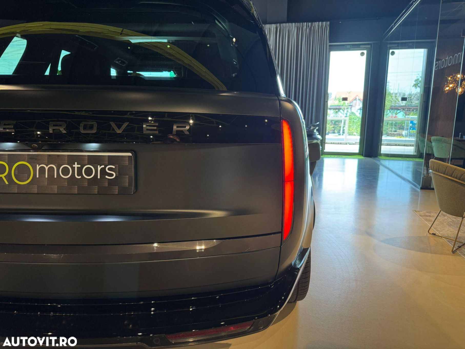 Land Rover Range Rover - 10