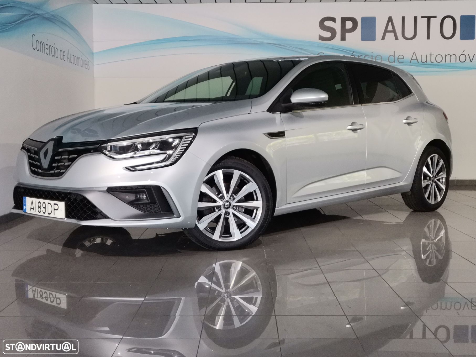 Renault Mégane 1.5 Blue dCi R.S. Line - 1