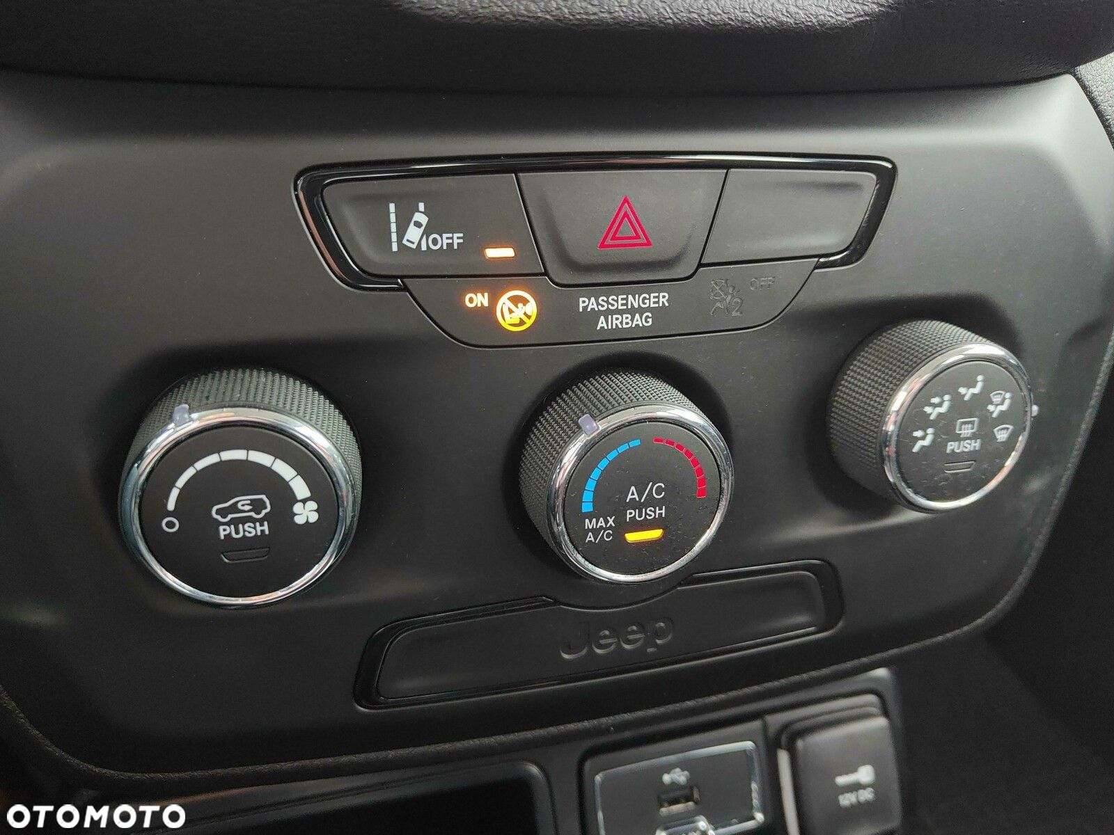 Jeep Renegade 1.0 GSE T3 Turbo Longitude FWD S&S - 23