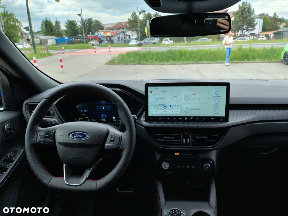 Ford Kuga - 9