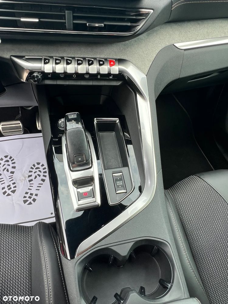 Peugeot 5008 BlueHDi 130 EAT8 GT - 21