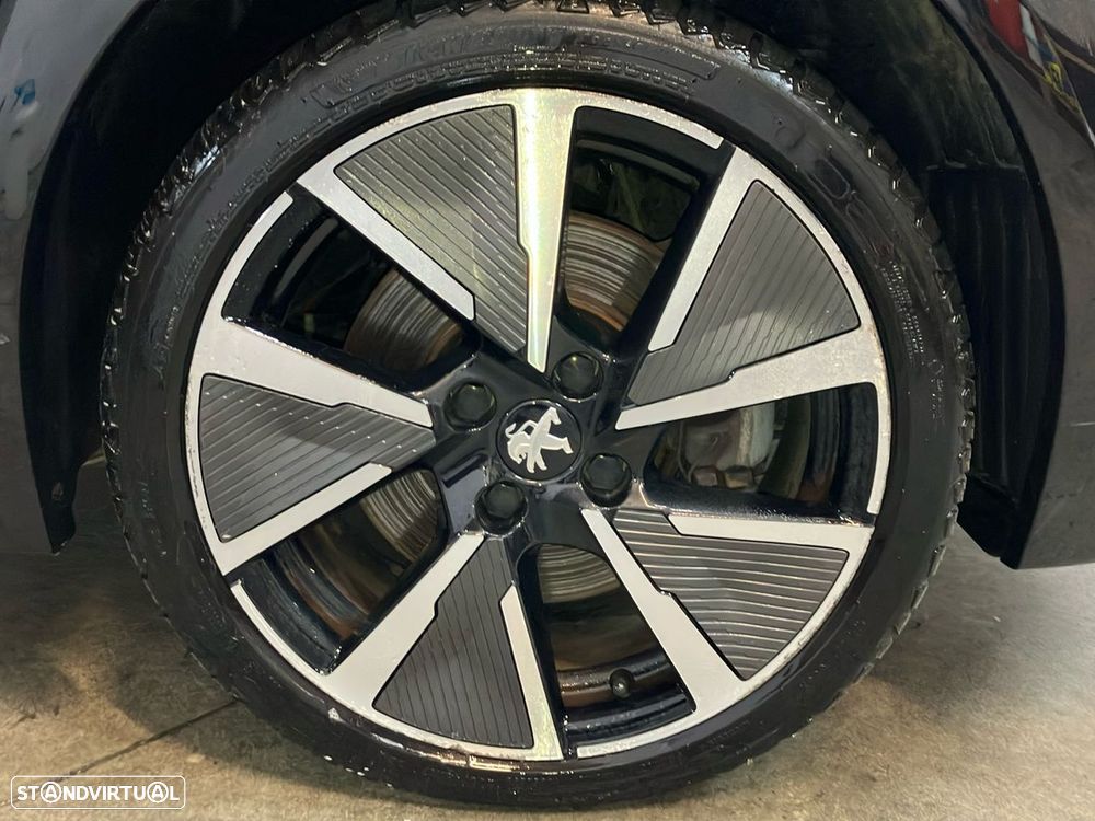 Peugeot e-208 50 kWh GT - 20