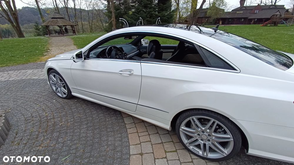 Mercedes-Benz Klasa E 500 7G-TRONIC Avantgarde - 36