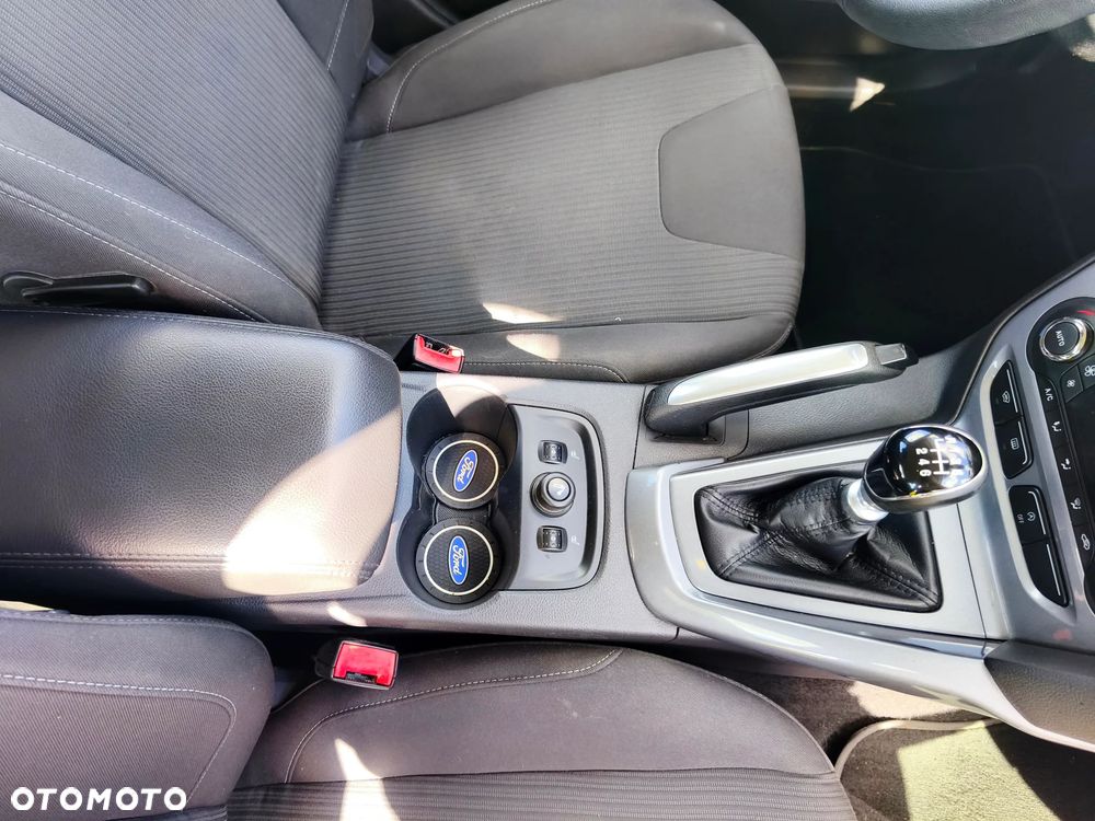 Ford Focus 1.6 EcoBoost Start-Stopp-System Titanium - 12
