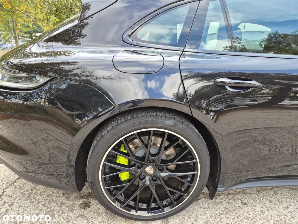 Porsche Panamera - 30