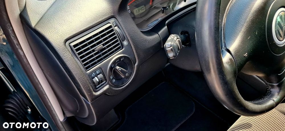 Volkswagen Golf 2.0 Trendline - 22