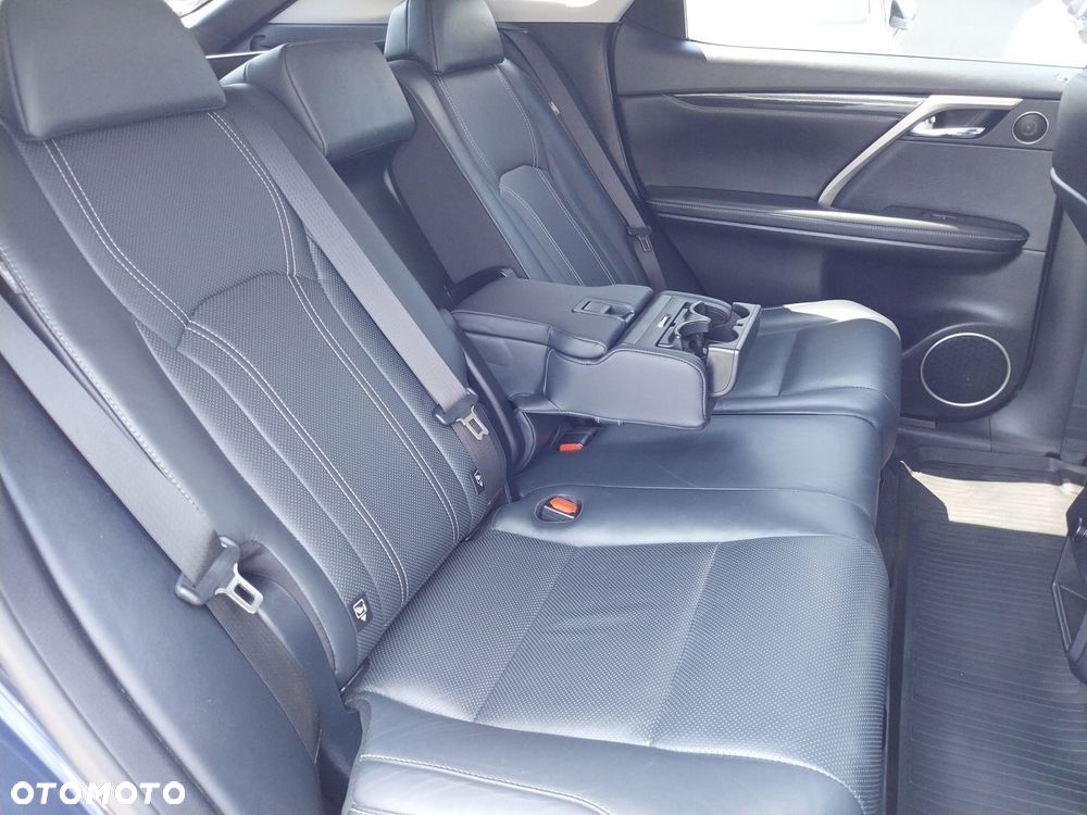 Lexus RX - 14