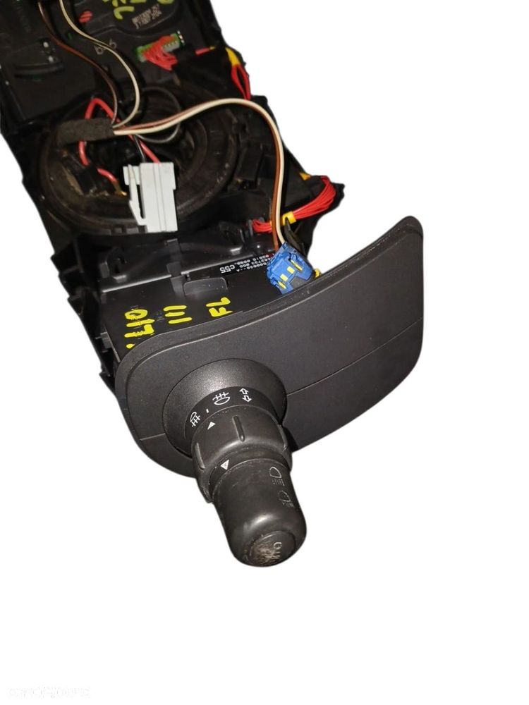 PRZELACZNIK ZESPOLONY MANETKI RENAULT Clio III - 4