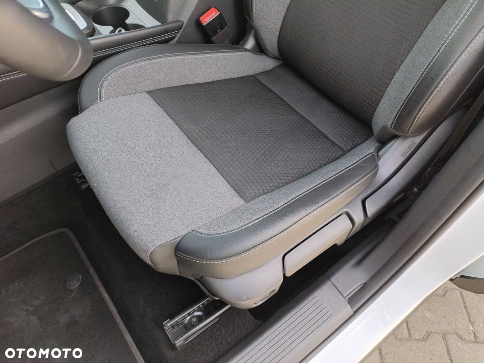 Nissan Qashqai - 12