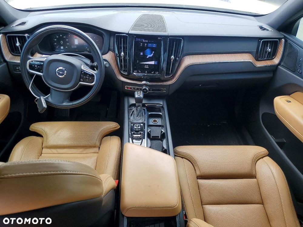 Volvo XC 60 T5 GPF AWD Inscription - 10
