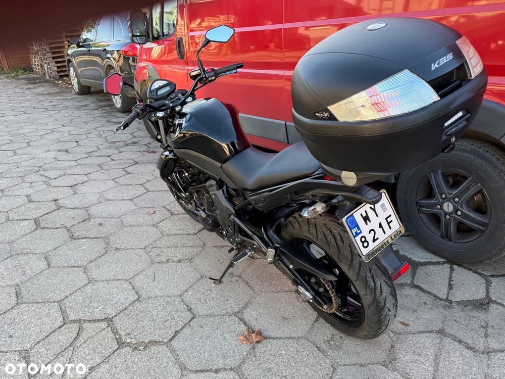 Kawasaki ER - 13