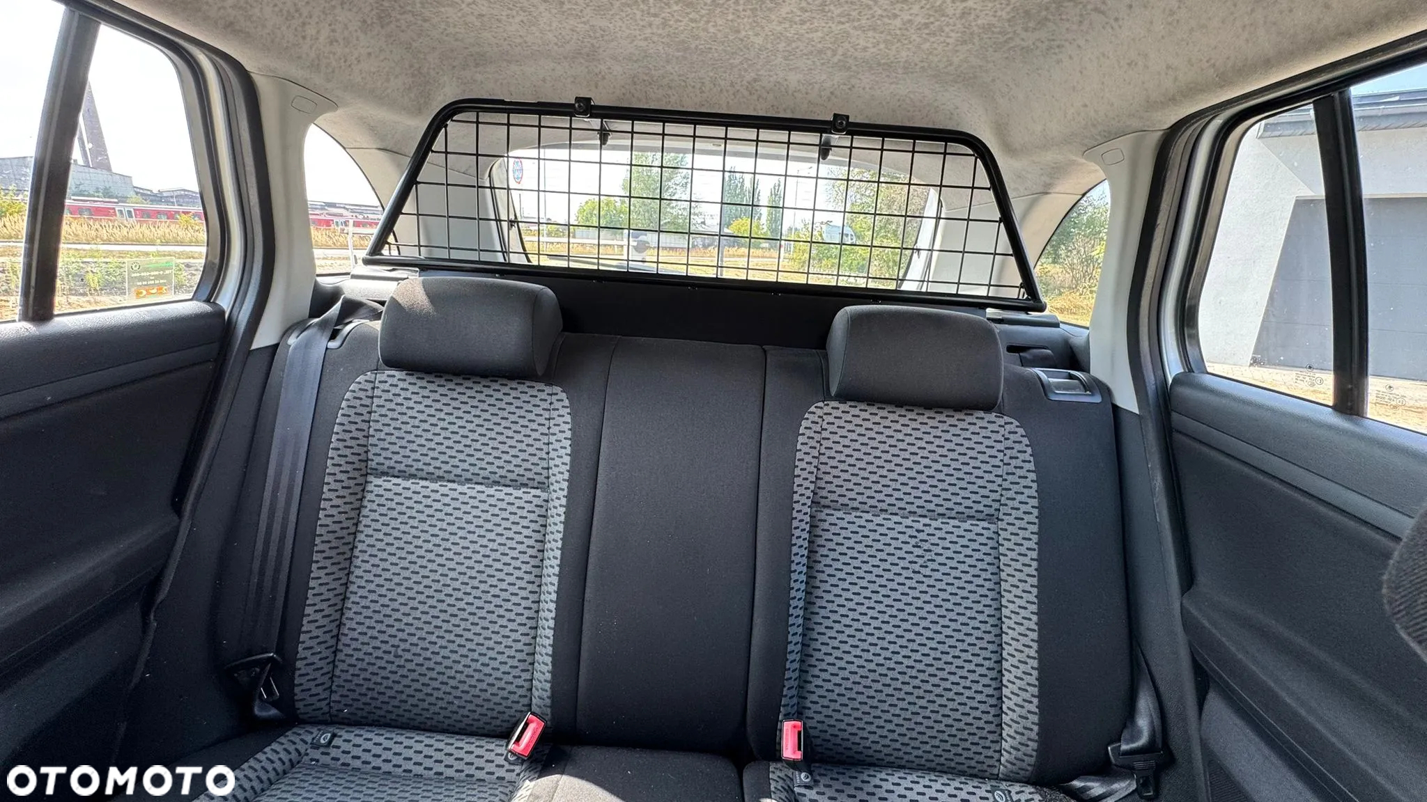 Skoda Fabia 1.2 TSI Fresh Plus - 25