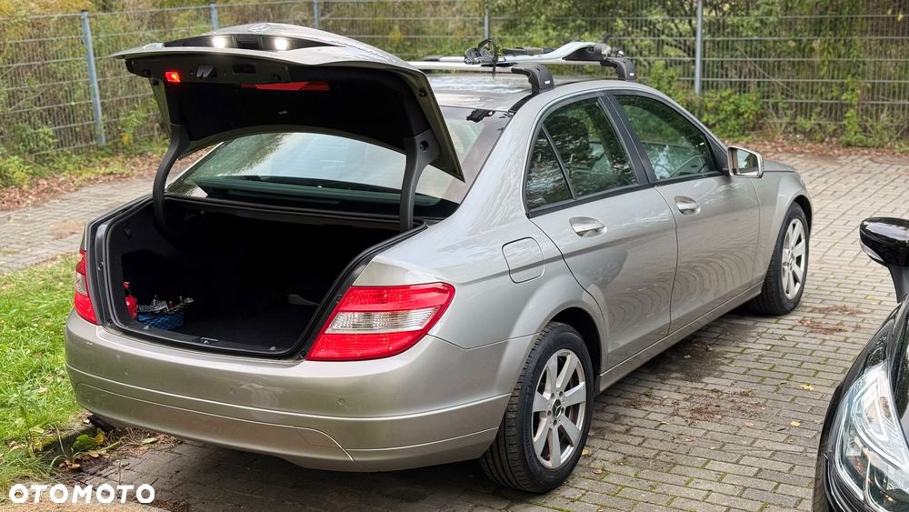 Mercedes-Benz Klasa C - 9