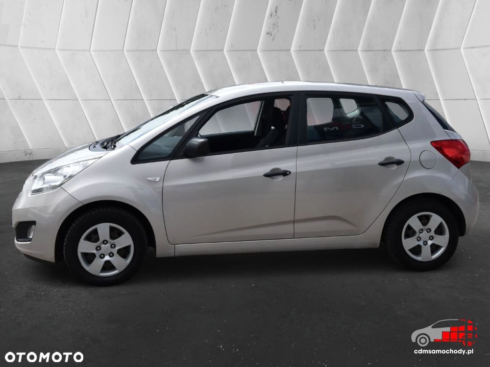 Kia Venga - 7