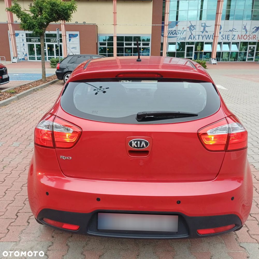 Kia Rio 1.2 Attract - 4
