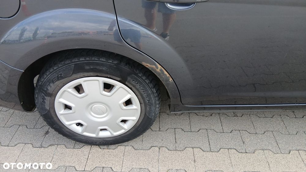 Ford Focus - 11