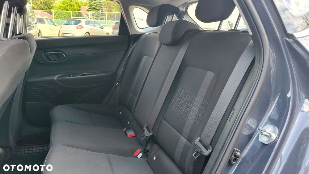 Hyundai i20 1.2 Modern - 12