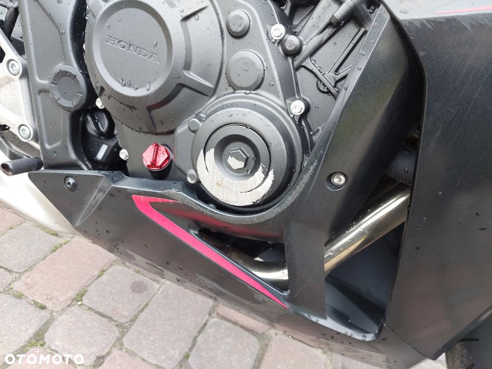 Honda CBR - 12