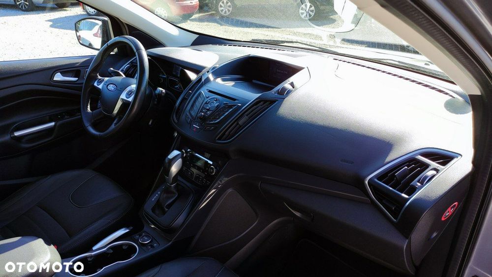 Ford Kuga - 23
