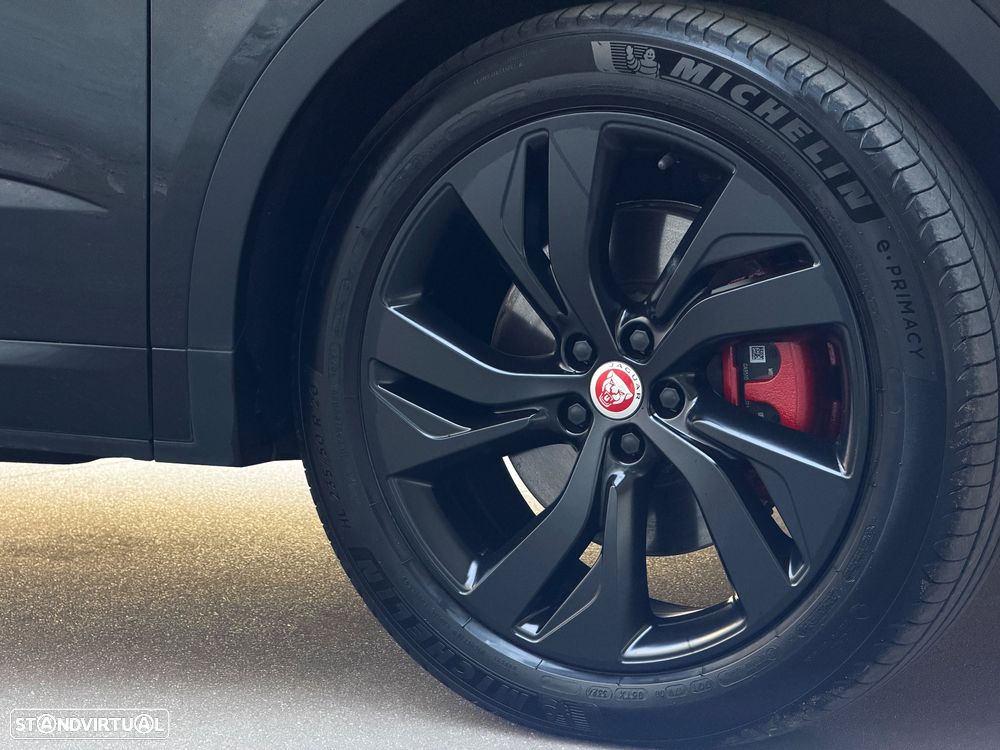 Jaguar E-Pace 1.5 P300e R-Dynamic HSE AWD Aut. - 11