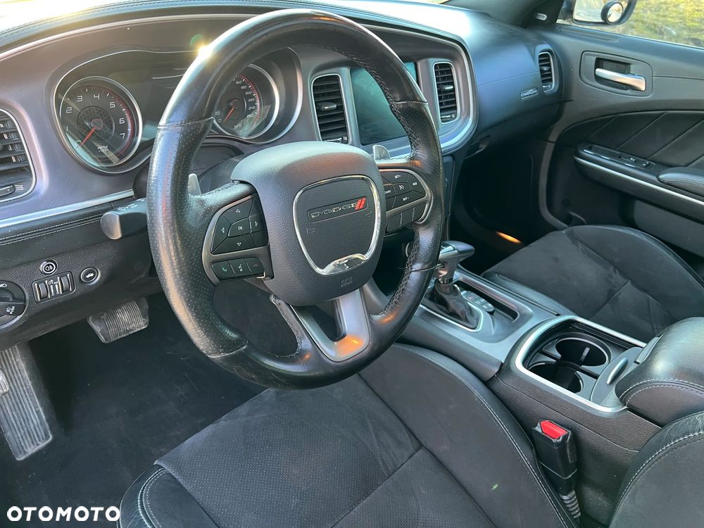 Dodge Charger 3.6 GT - 8