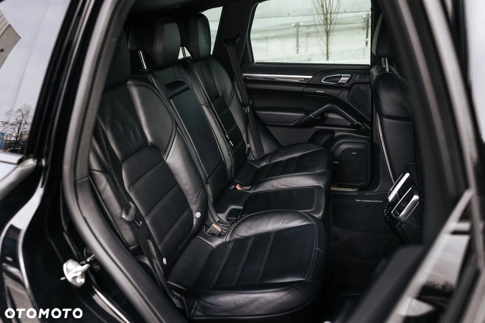 Porsche Cayenne E-Hybrid - 40
