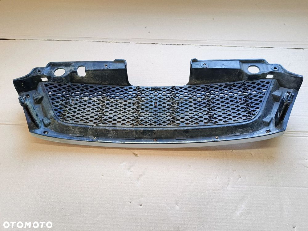 Rezzo Tacuma grill atrapa Chevrolet - 2