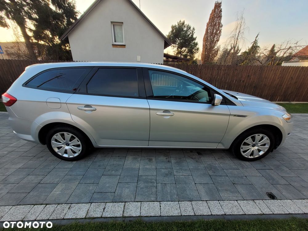 Ford Mondeo 2.0 TDCi ECOnetic Trend - 8