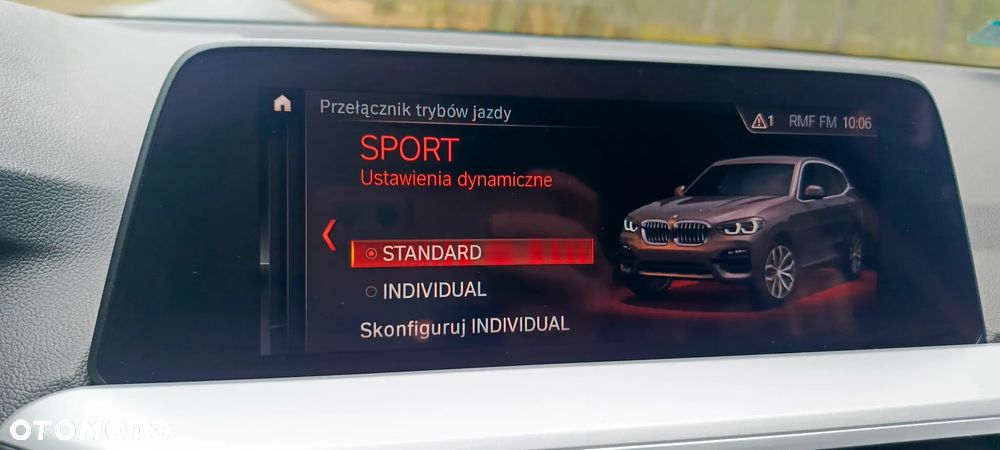 BMW X3 sDrive18d - 32