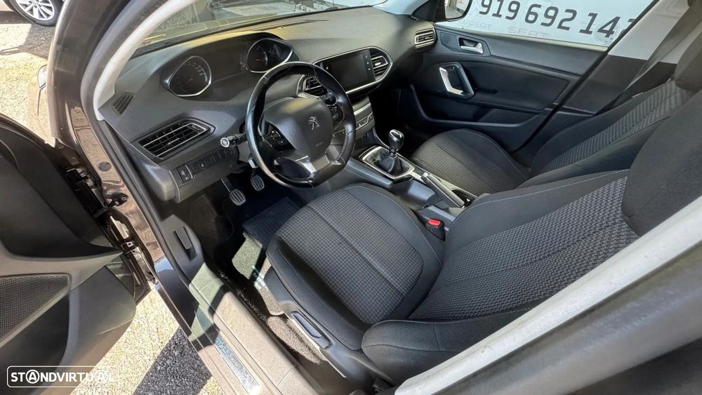 Peugeot 308 SW 1.5 BlueHDi Style - 15