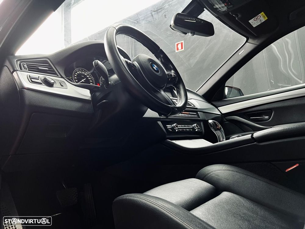 BMW 520 d Pack M Auto - 19