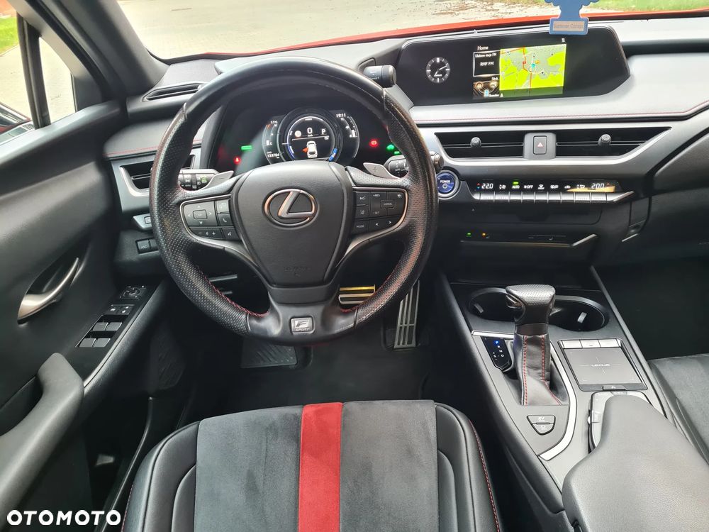 Lexus UX 250h GPF F Sport Edition AWD - 9