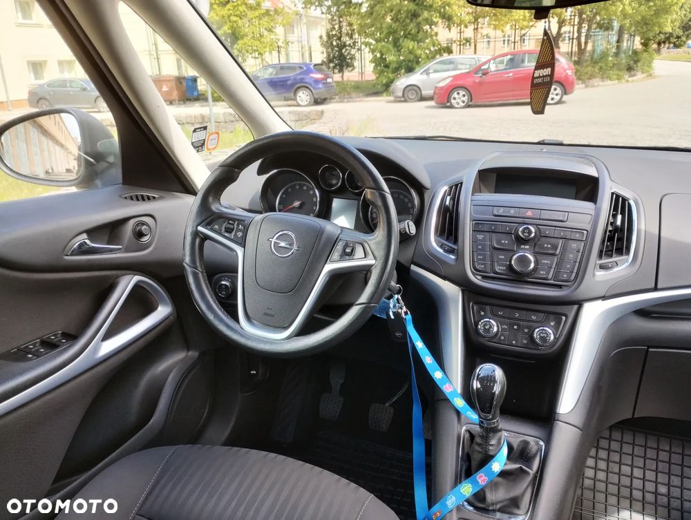 Opel Zafira - 7
