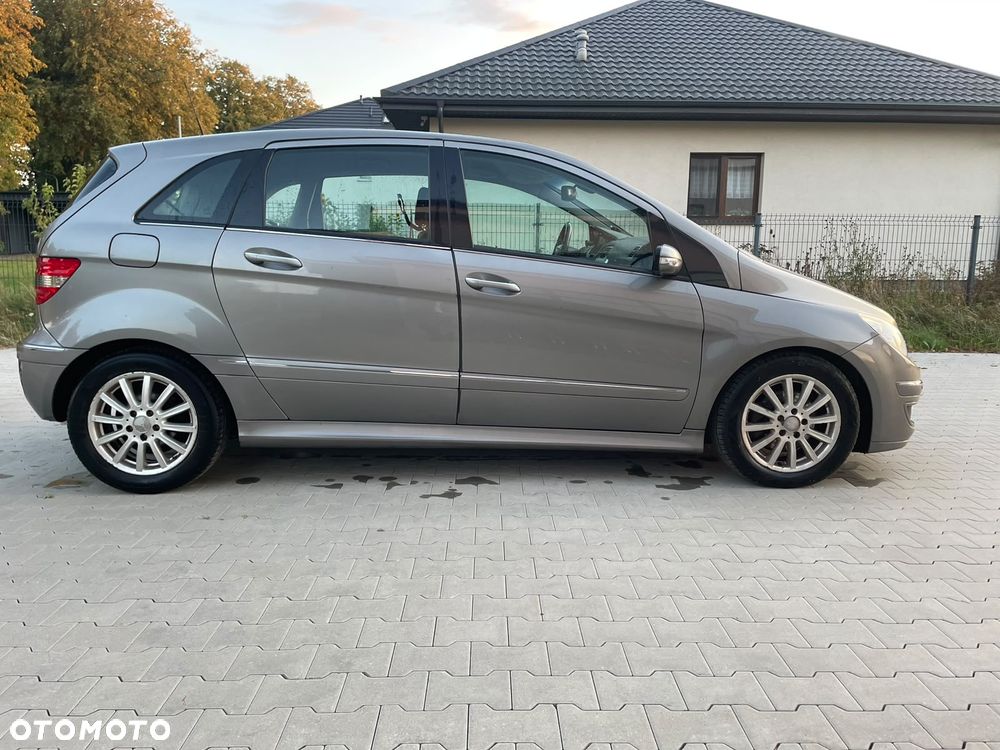 Mercedes-Benz Klasa B 200 CDI DPF Autotronic SPORT EDITION - 9