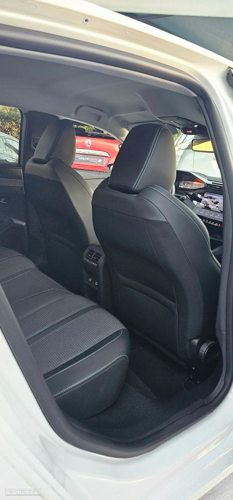 Peugeot 308 1.2 PureTech Allure Full LED EAT8 - 7