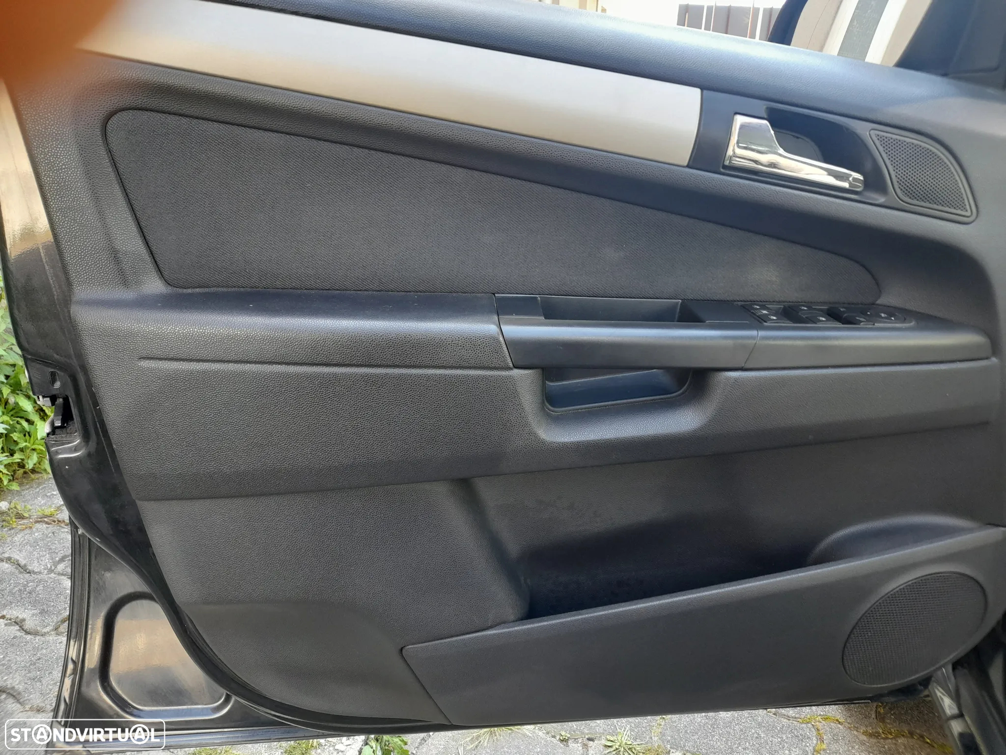 Opel Zafira 1.7 CDTi EcoFLEX - 10