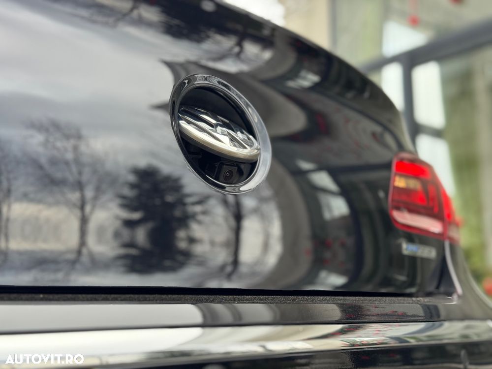 Volkswagen Passat CC 2.0 TDI BlueMotion Technology DSG Exclusive - 25