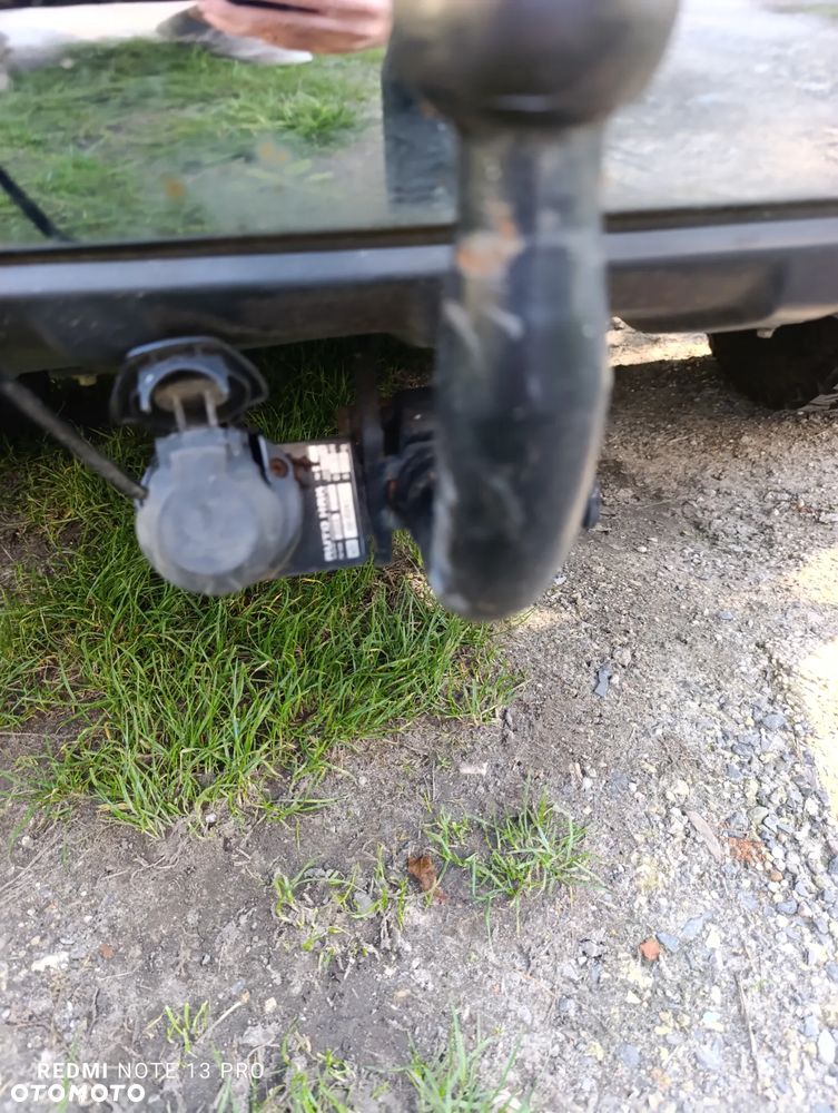 Mitsubishi Pajero - 20