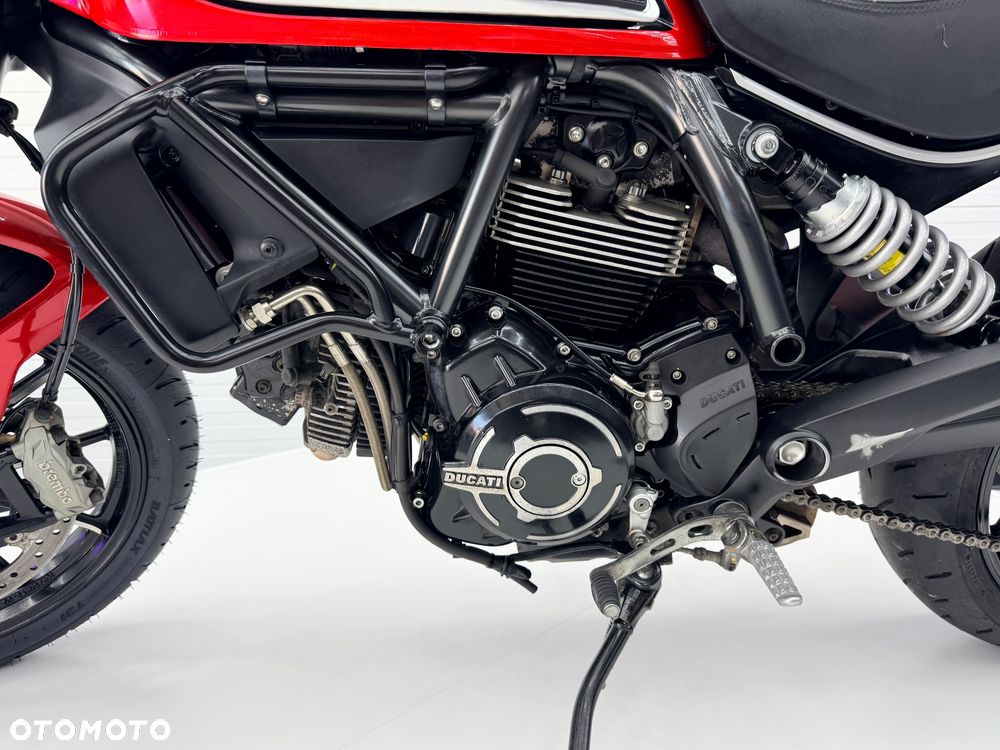 Ducati Scrambler - 27