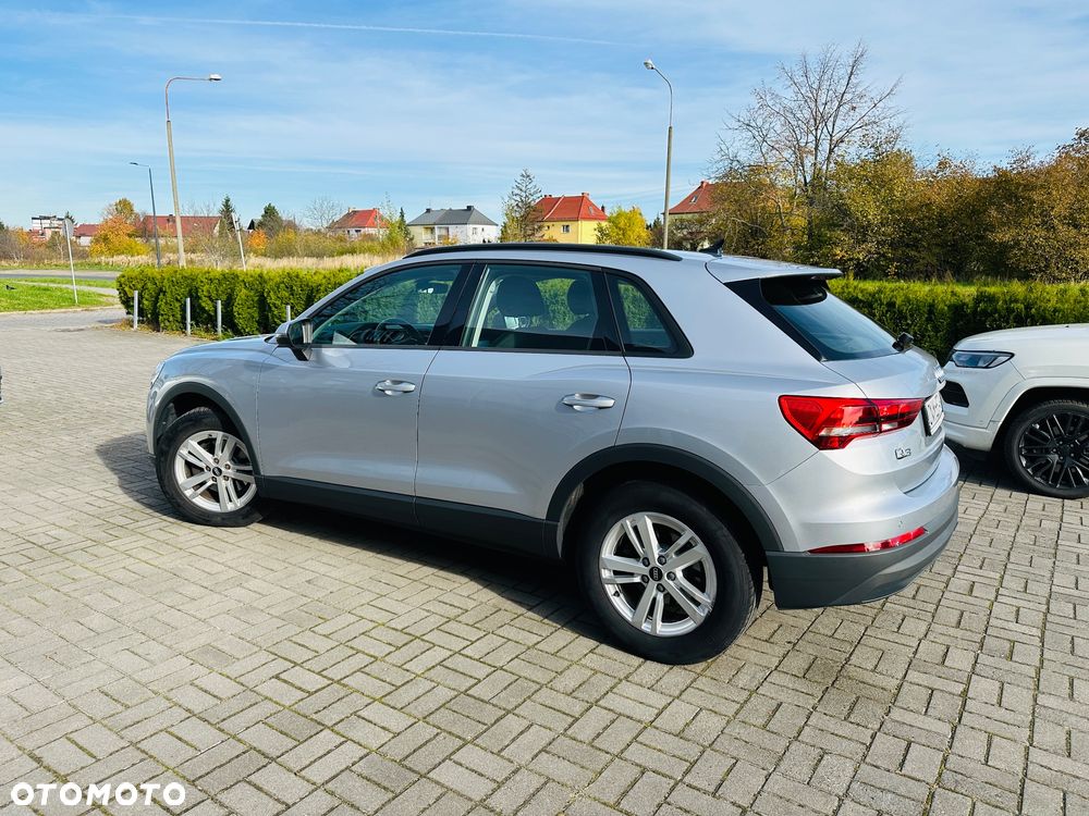 Audi Q3 35 TDI S tronic - 7