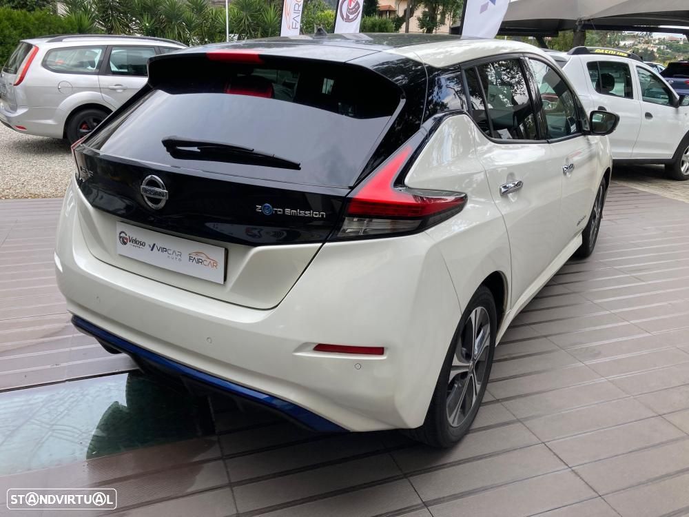 Nissan Leaf N-Connecta Two Tone - 9