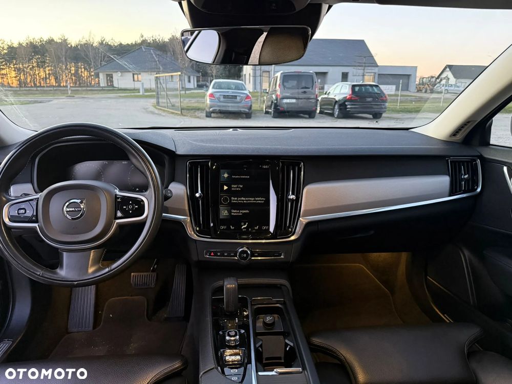 Volvo V90 - 16