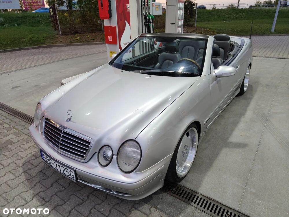 Mercedes-Benz CLK - 5