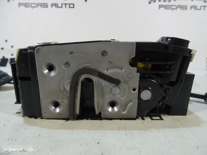 Fecho Da Porta Frente Direita Mercedes-Benz C-Class (W204)  A 204 720 - 7